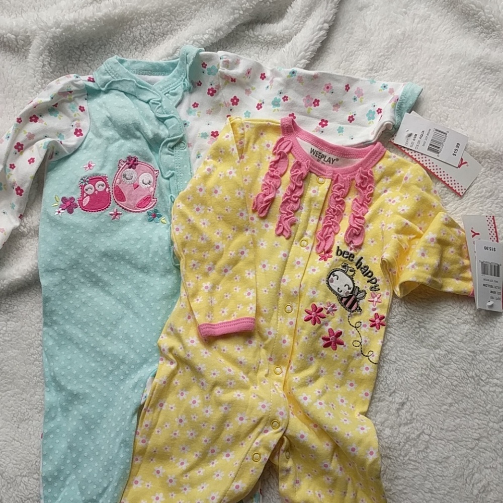 NWT Lot of 2 sleepers